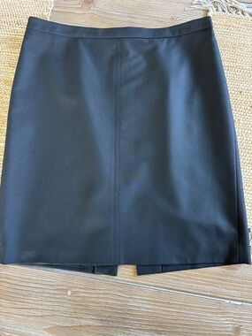 LOFT Black Pencil Skirt with Center Seam 8P